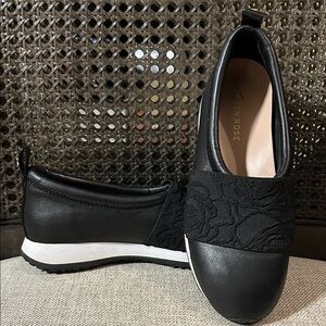 Taryn Rose Black Slip-On Sneakers